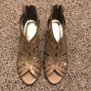 Nude Aerosoles Heels